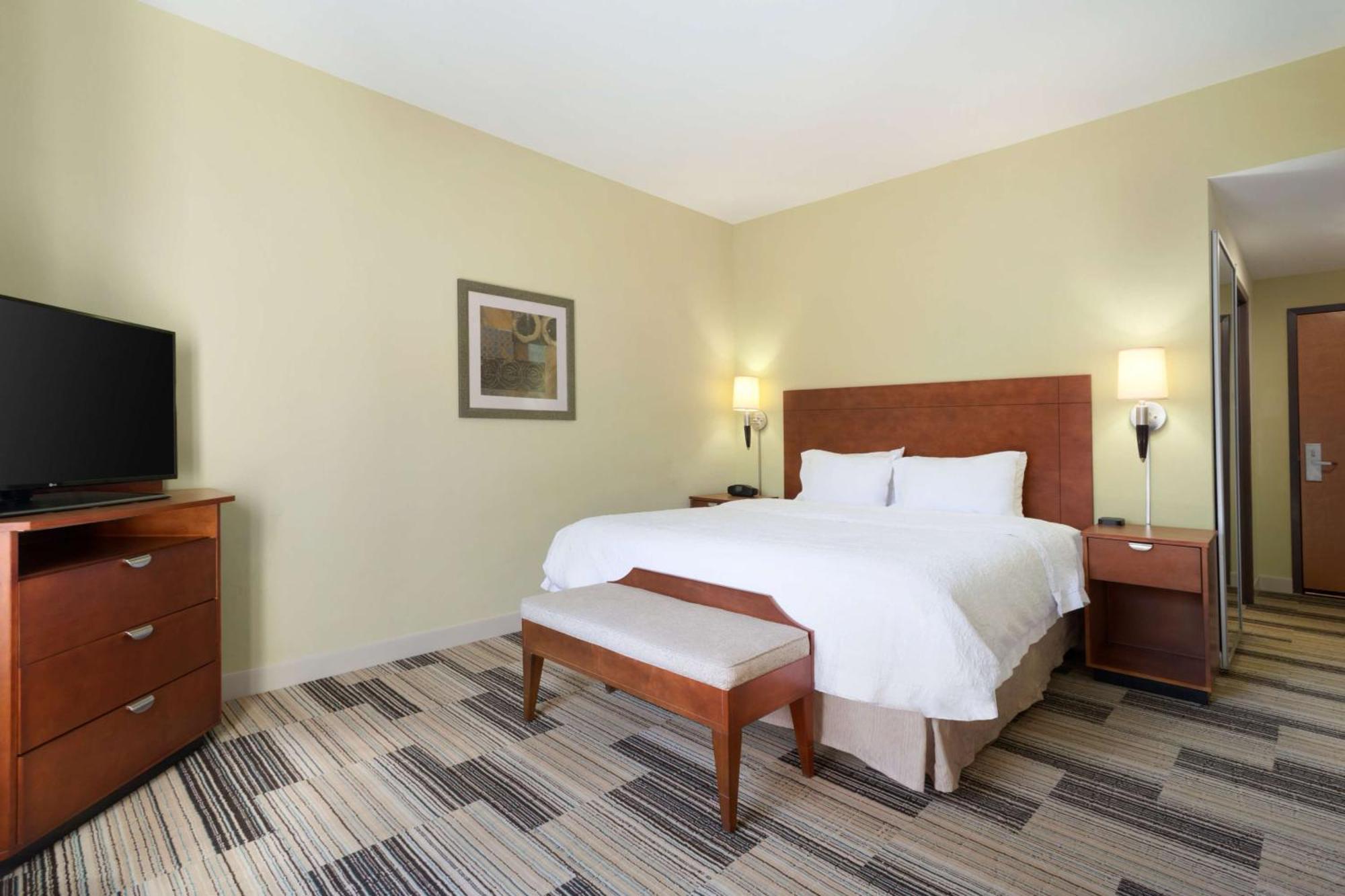 Hampton Inn & Suites Birmingham Airport Area Irondale Exteriör bild