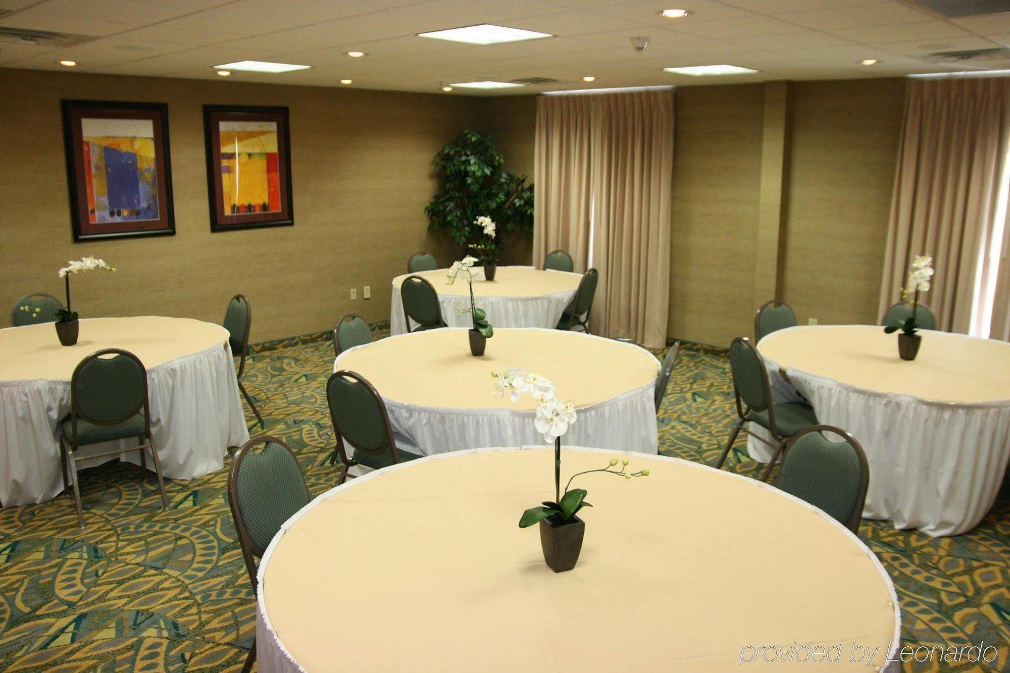Hampton Inn & Suites Birmingham Airport Area Irondale Bekvämligheter bild